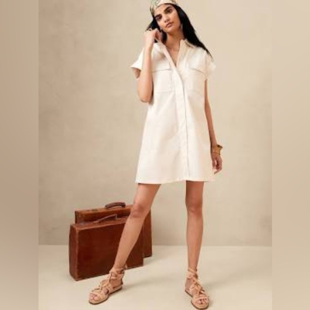 Banana Republic White Buttoned Utility Mini Dress Shirt